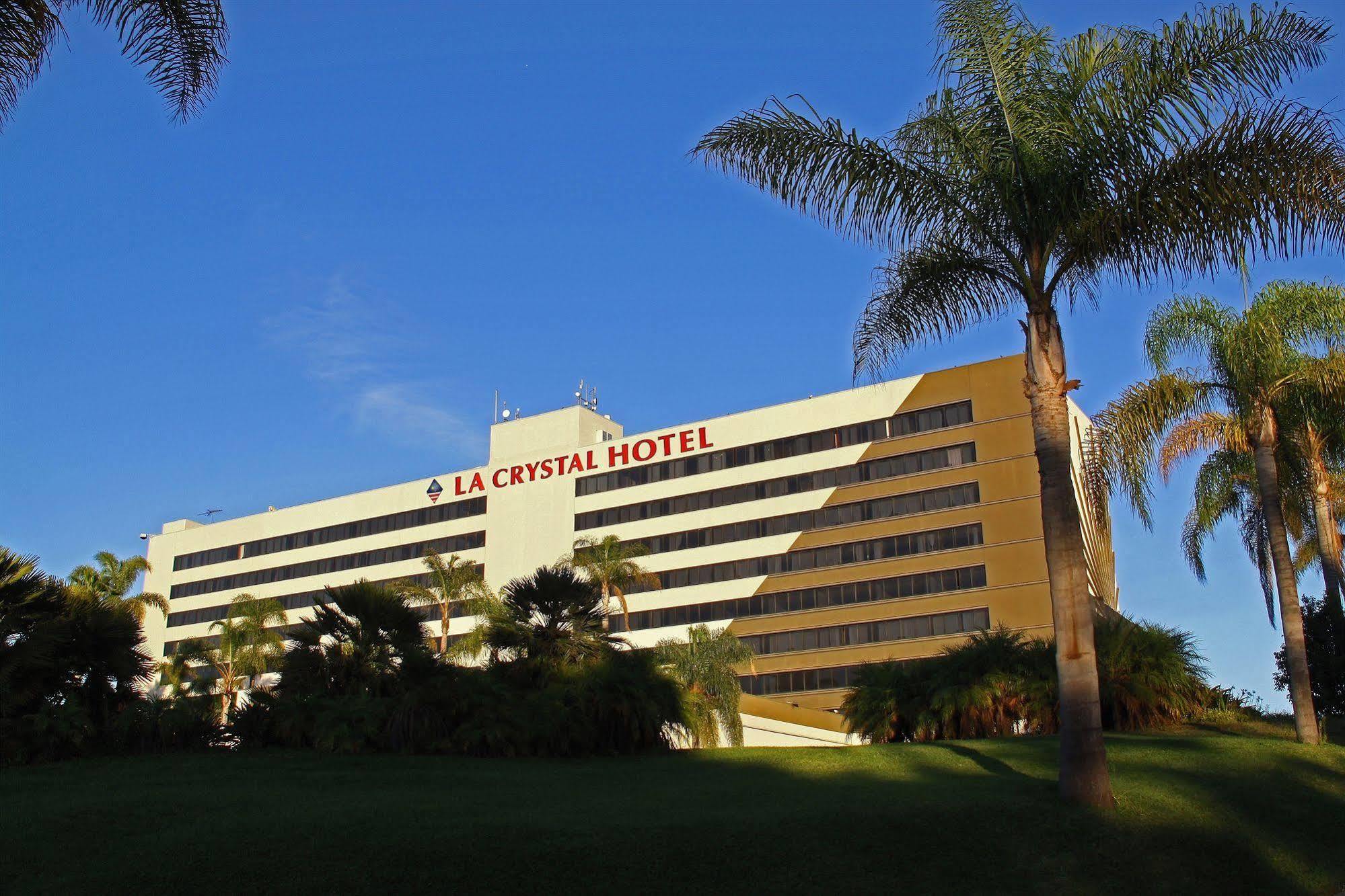 קרסון La Crystal Hotel -Los Angeles-Long Beach Area מראה חיצוני תמונה